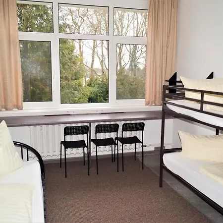 Gaestehaus Teikyo Am Zeuthener See 2* Berlijn